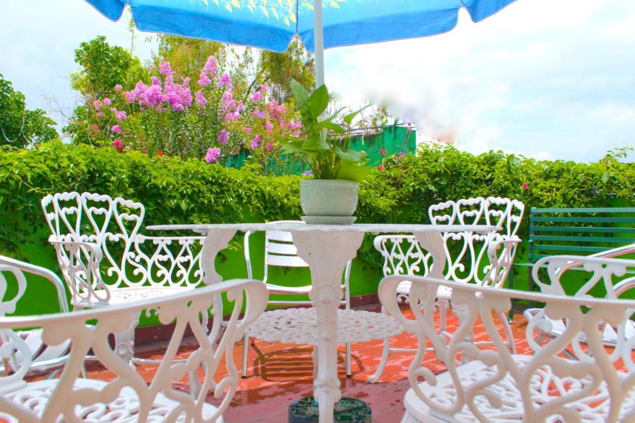 Hotel Oasis San Salvador Luaran gambar