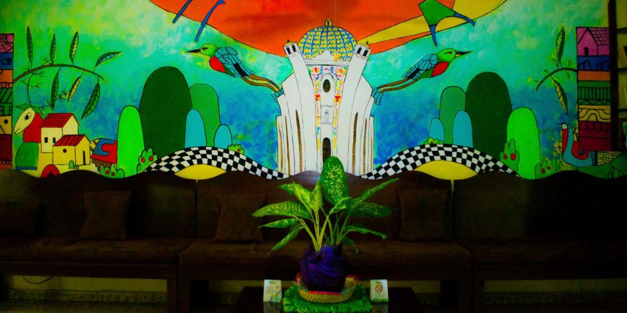 Hotel Oasis San Salvador Luaran gambar